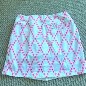 Lilly white and pink skort  17” long